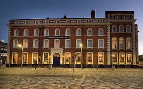 The Yarborough Hotel Wetherspoon Grimsby Exterior photo