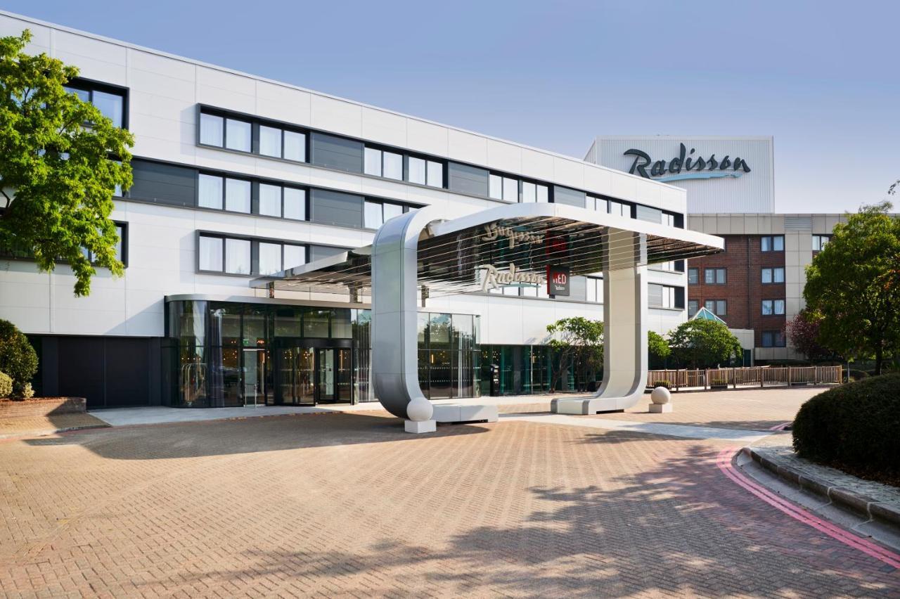 Radisson Hotel And Conference Centre London Heathrow Hillingdon Exterior photo