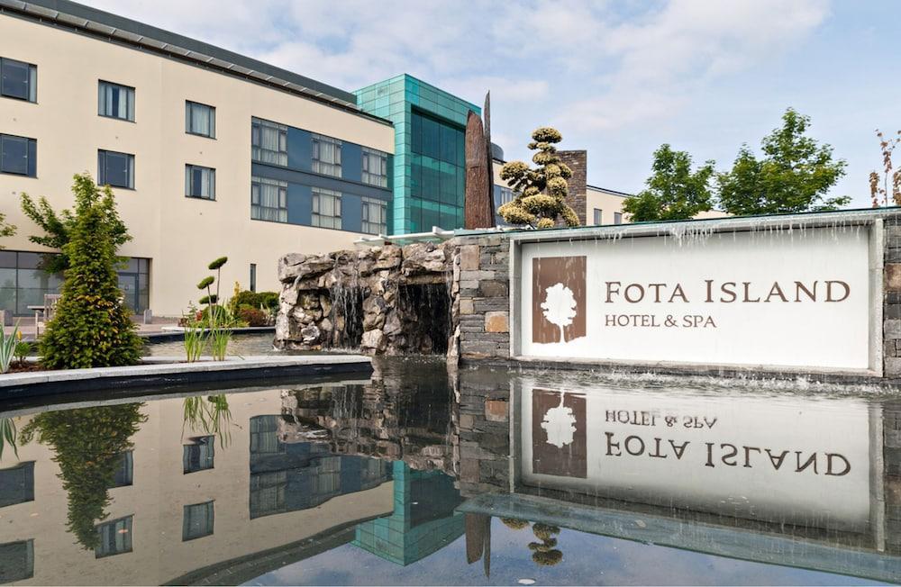 Fota Island Hotel And Spa Exterior photo