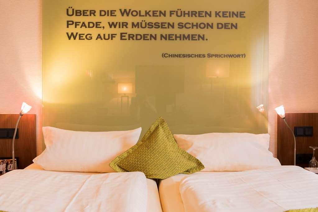 Atrium Hotel Mainz Room photo