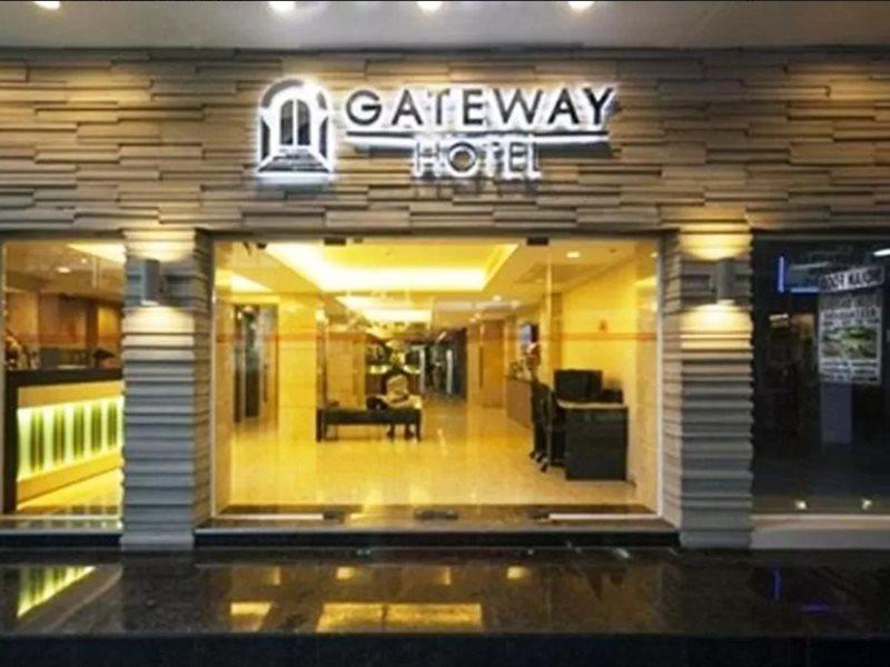 Gateway Hotel Bangkok Exterior photo