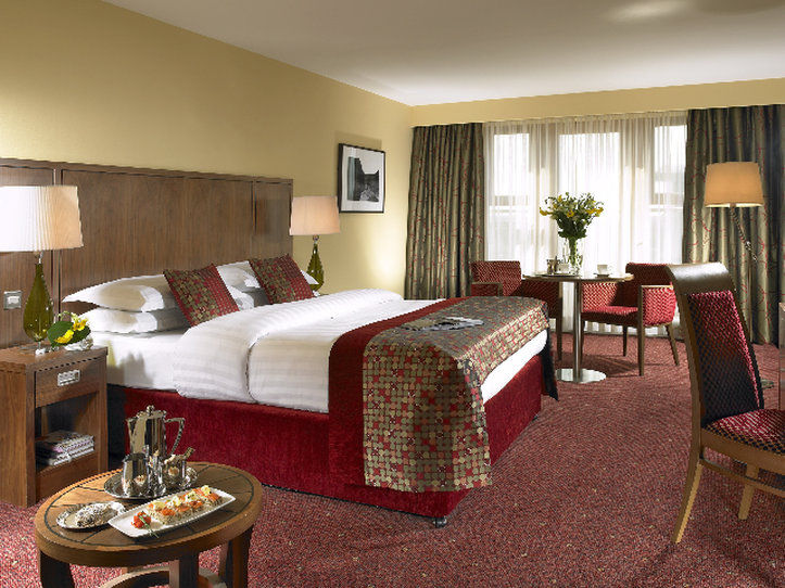 The Rose Hotel Tralee Room photo