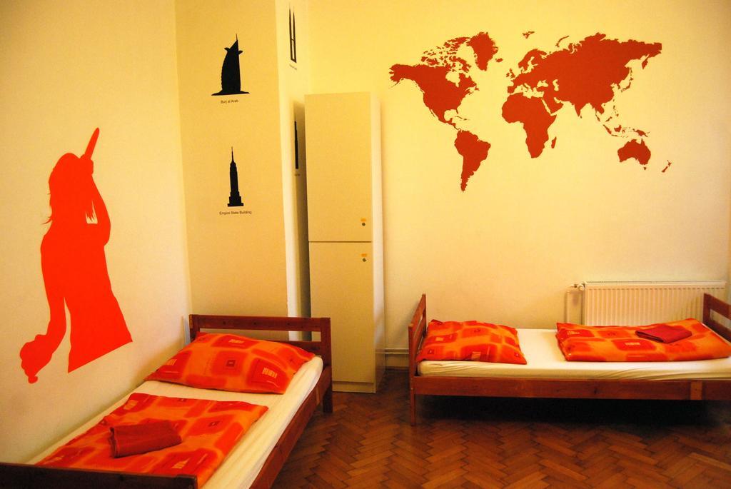 Boomerang Hostel Budapest Room photo