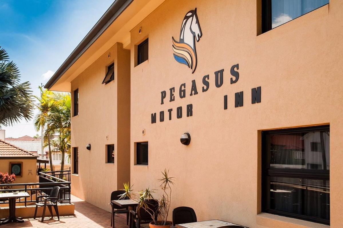 Pegasus Motor Inn And Serviced Apartments Hamilton Exterior photo