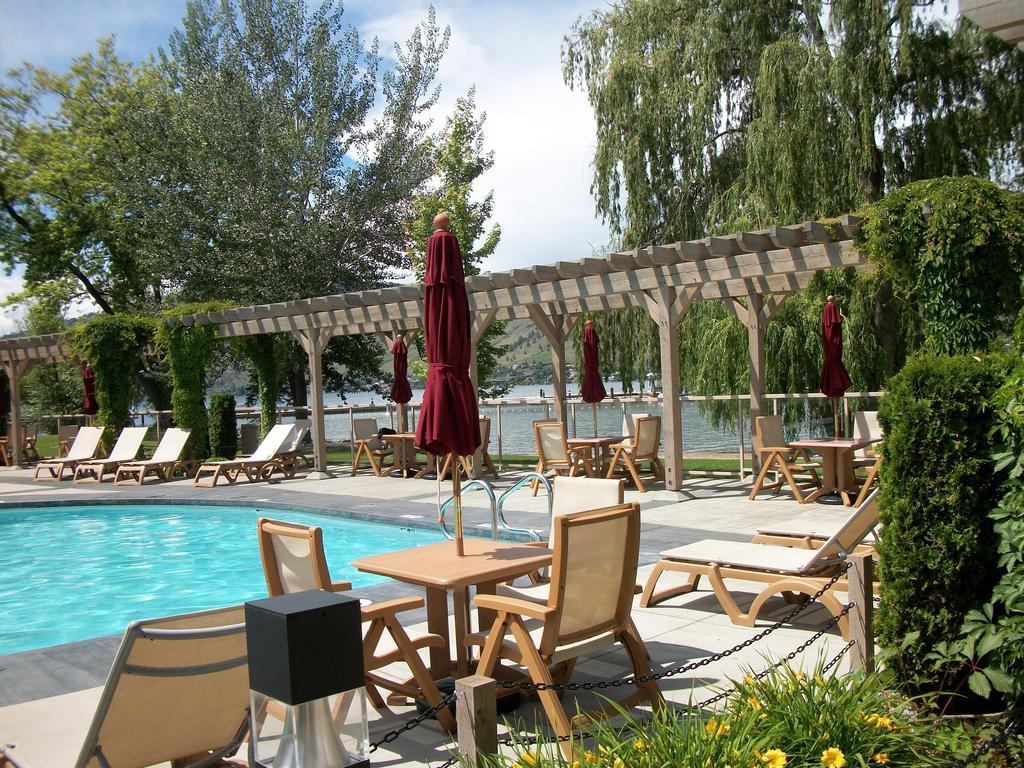 Strand Lakeside Resort By Okanagan Valley Rentals Westbank Exterior photo