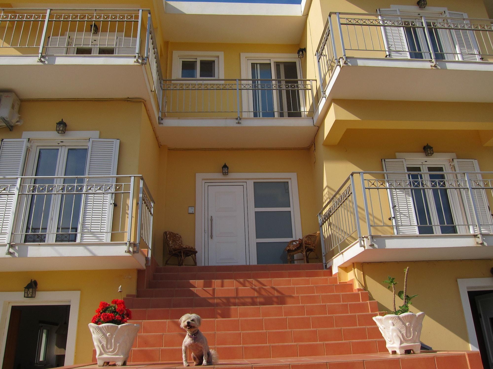 Baladinos Apartments Gerani  Exterior photo