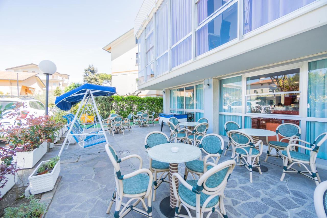 Hotel Mirage Bellaria-Igea Marina Exterior photo