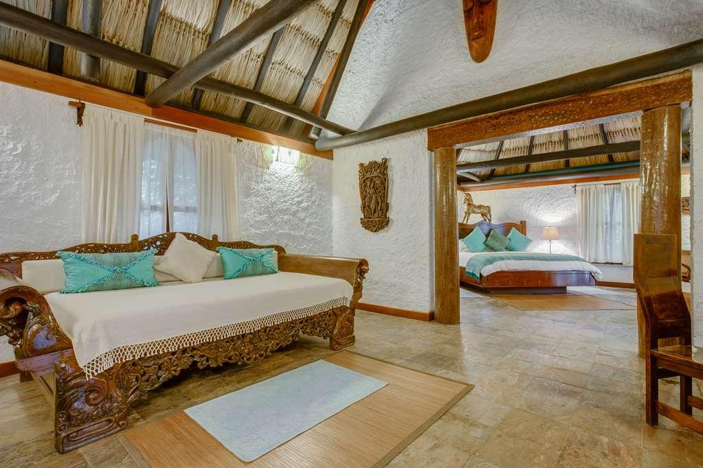 The Lodge At Chaacreek San Ignacio Room photo