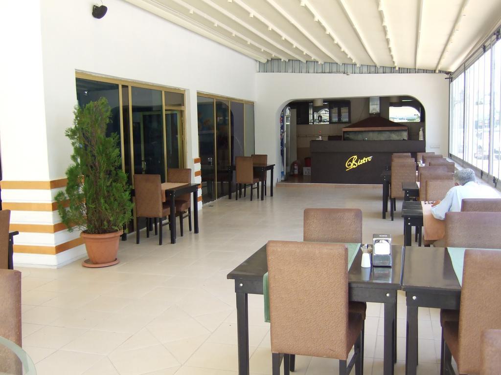 Suntalia Hotel Konyaalti Room photo