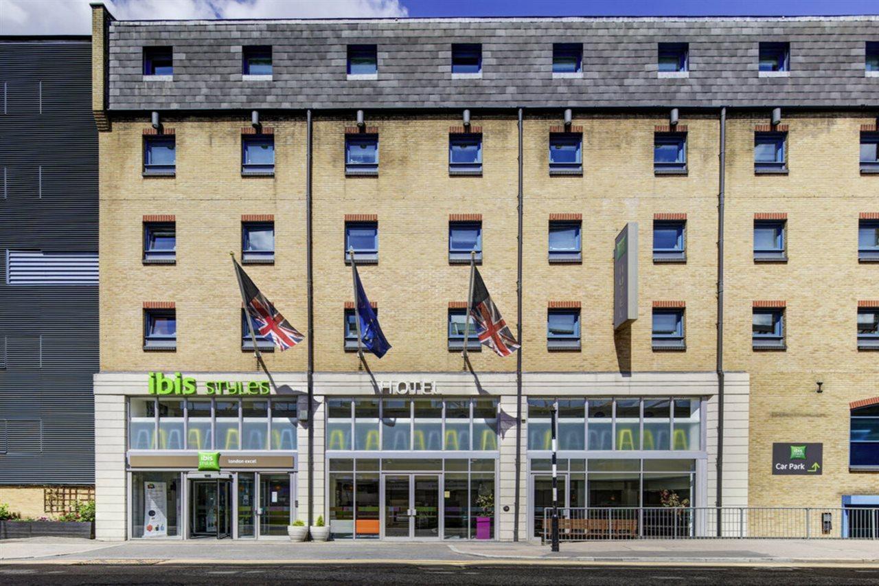 Ibis Styles London Excel Hotel Exterior photo