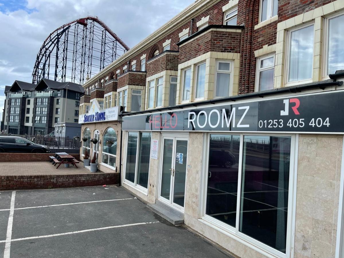Hello Roomz - Pleasure Beach Blackpool Exterior photo