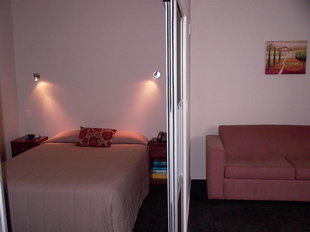 540 On Great South Motel Auckland Room photo