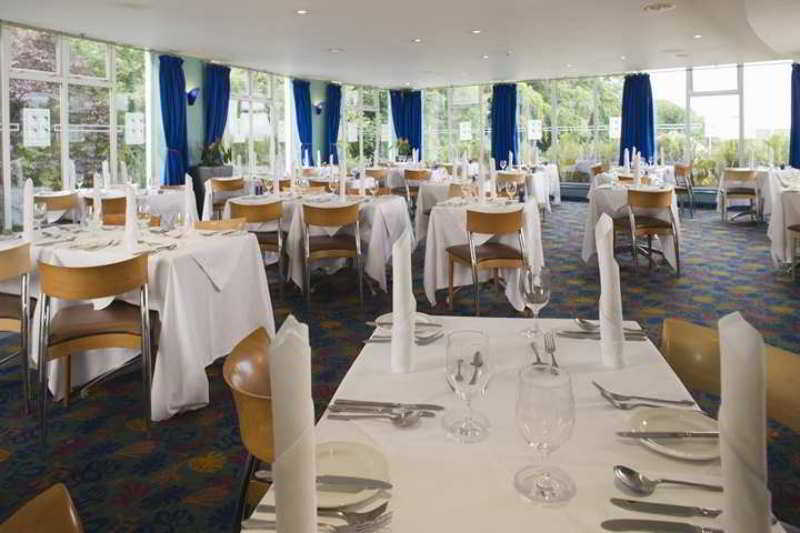 Doubletree By Hilton Aberdeen Treetops Restaurant photo
