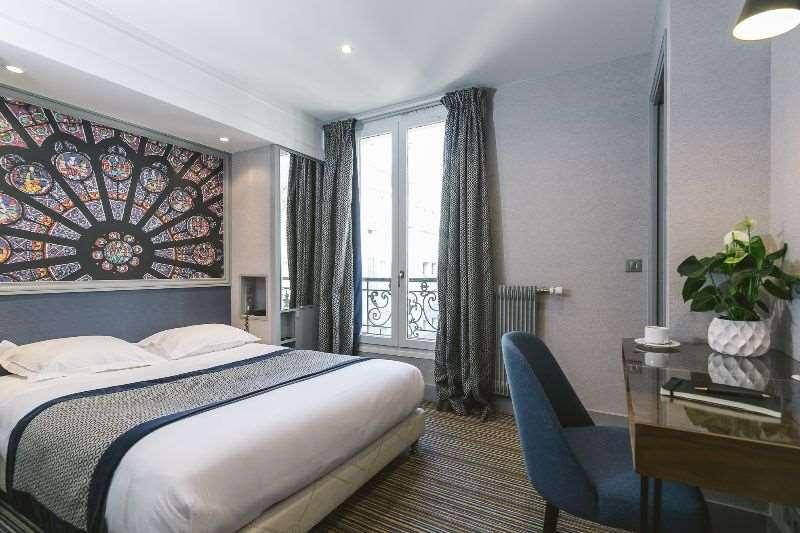 Hotel Saint Christophe Paris Room photo