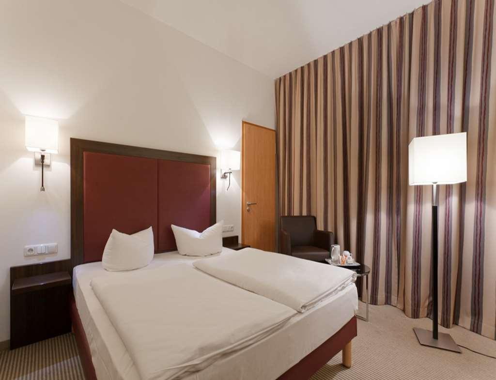 Hotel Munich Room photo