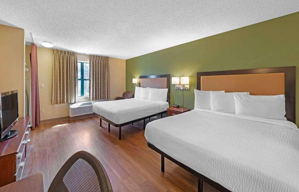 Extended Stay America Select Suites - Chicago - Naperville - West Room photo