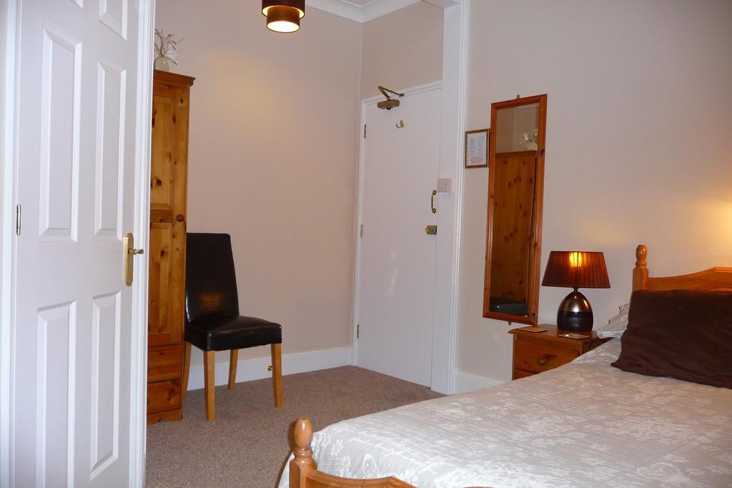 Cornubia Guest House Weymouth Room photo