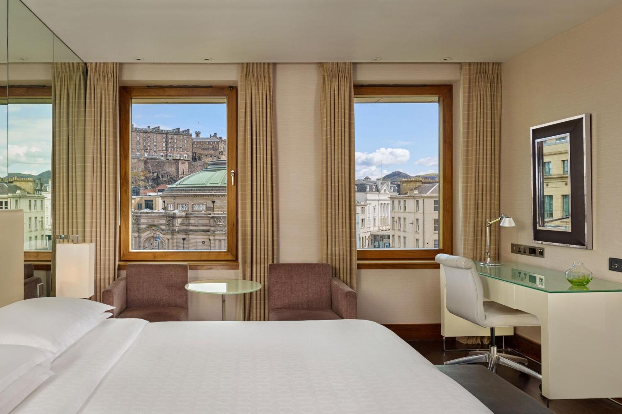 Sheraton Grand Hotel & Spa Edinburgh Exterior photo