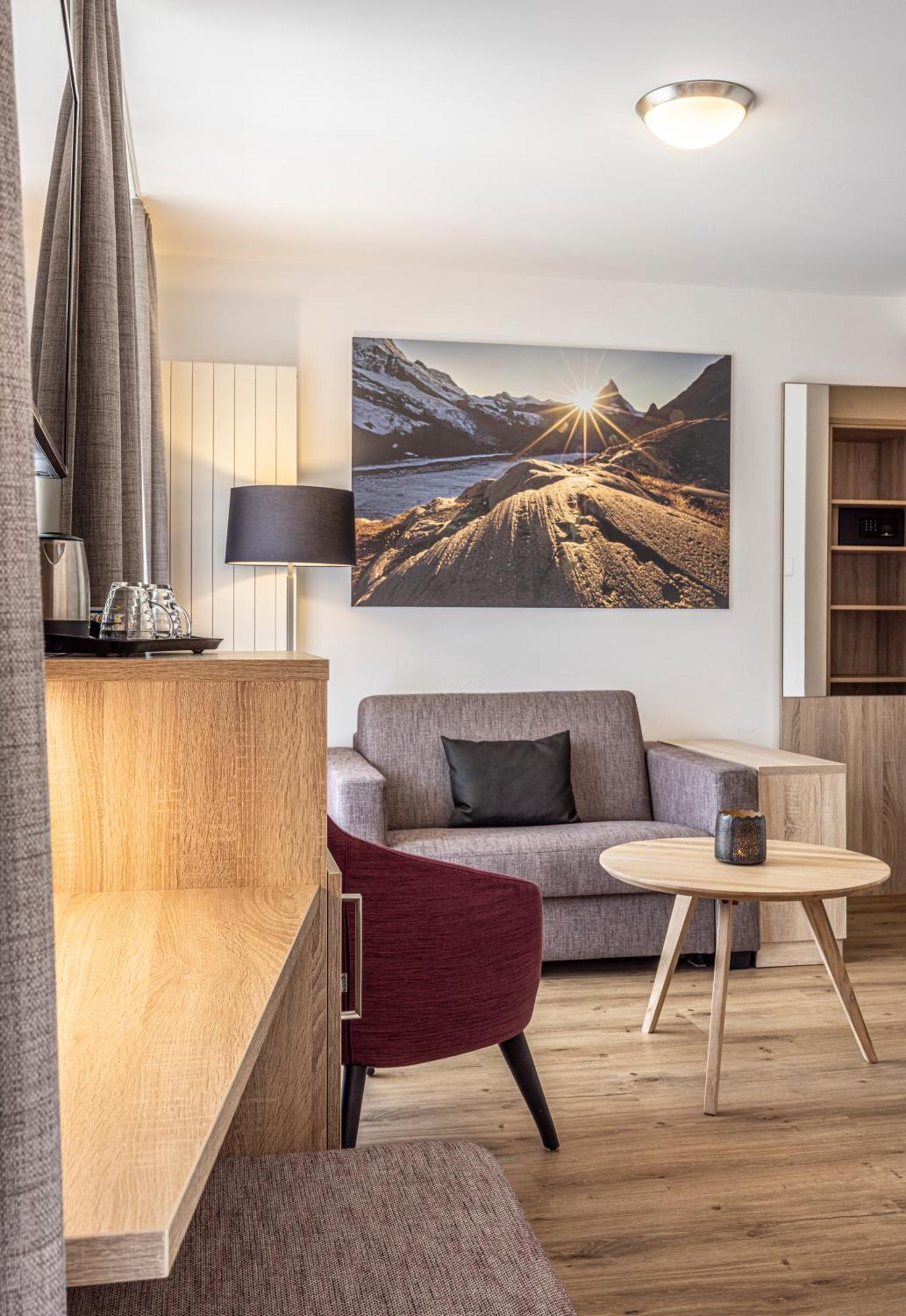 Hotel Bristol Zermatt Room photo