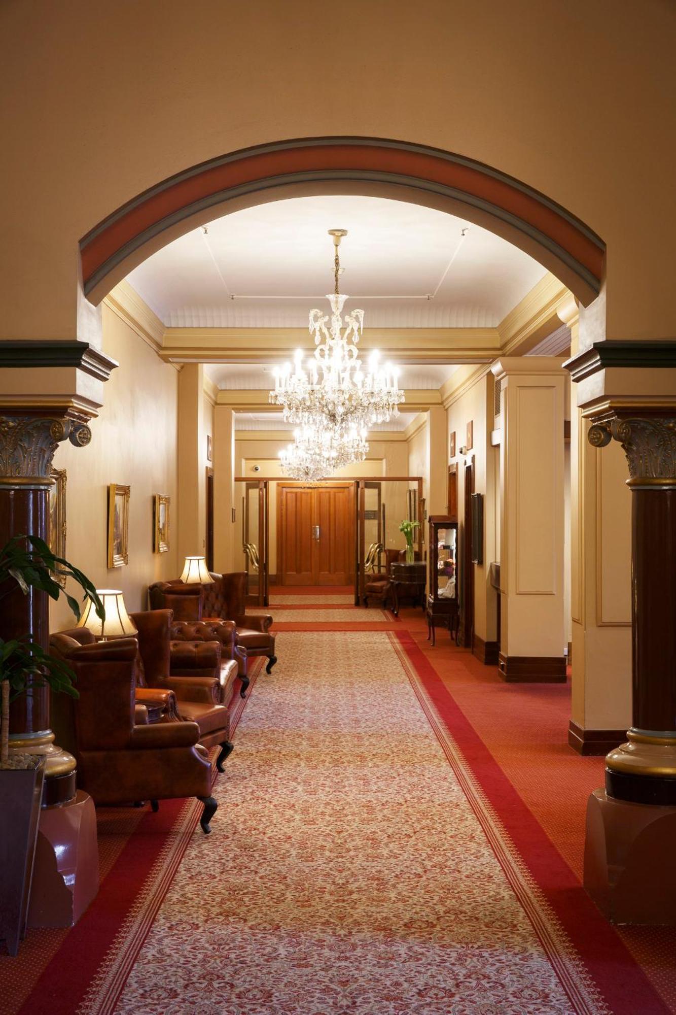The Hotel Windsor Melbourne Exterior photo