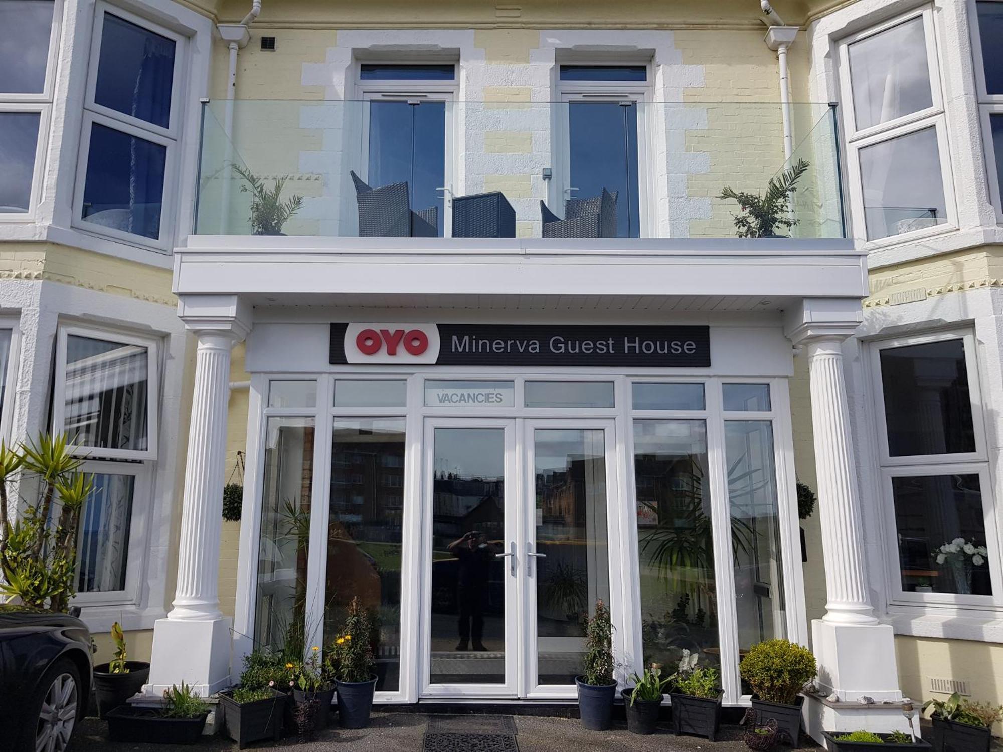Oyo Minerva Guesthouse Newquay  Exterior photo