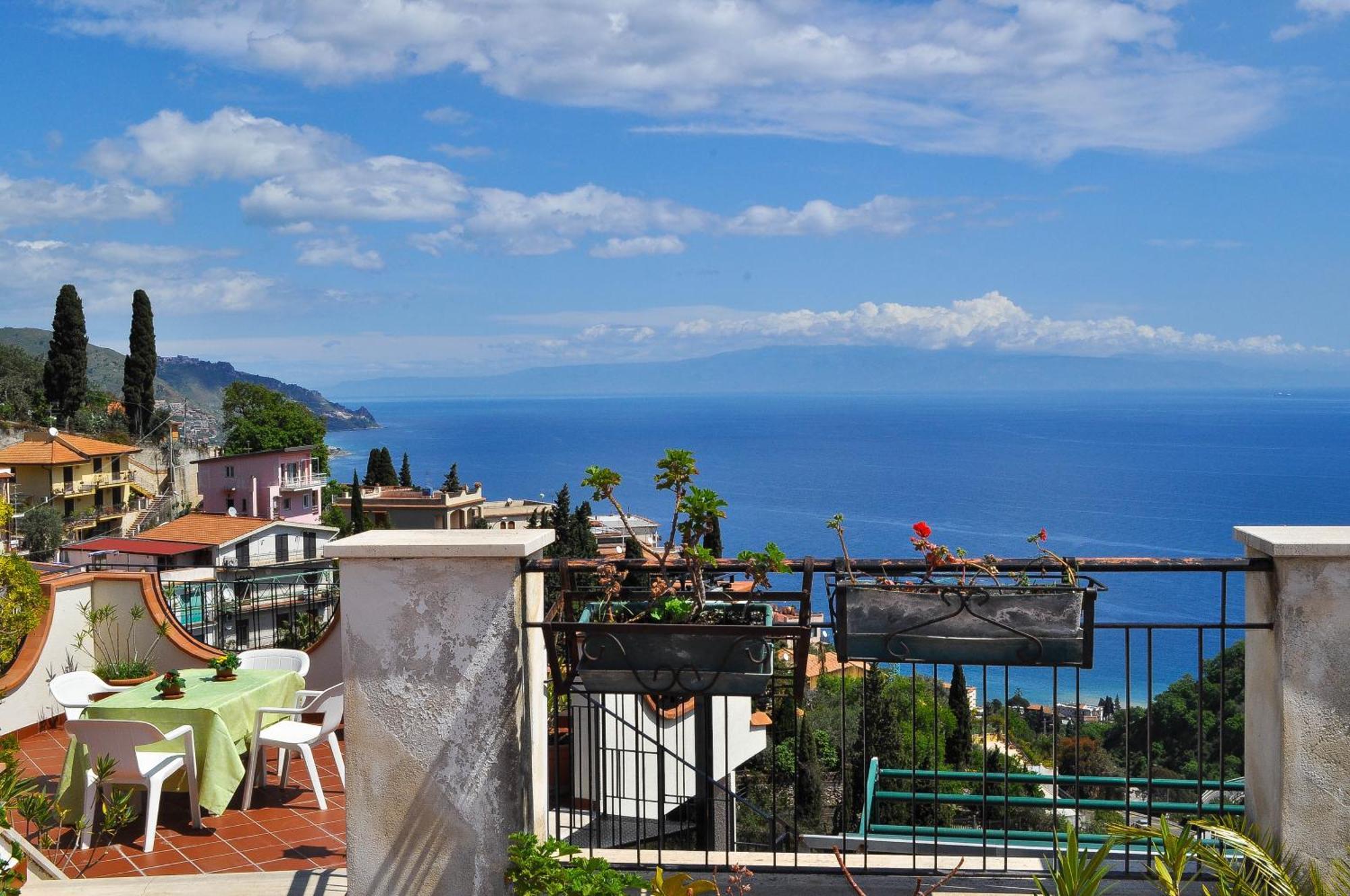 Hotel Condor Taormina Exterior photo