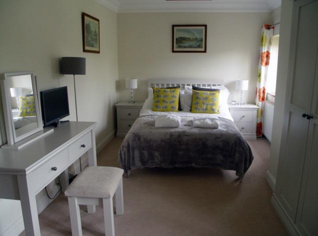 Pinkneys Court Mews Bed & Breakfast Maidenhead Room photo