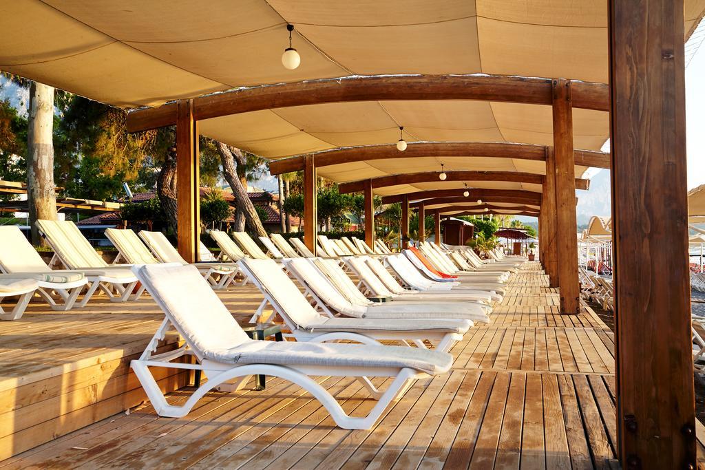 Sentido Palmet Beach Resort Kemer Exterior photo