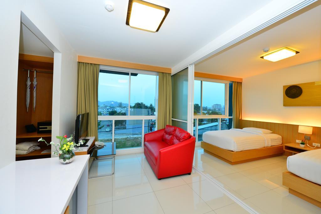 Modern Thai Suites Phuket Exterior photo