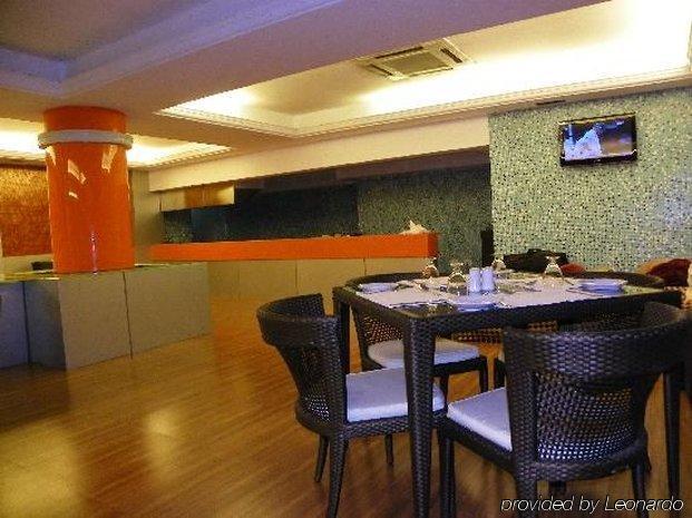 Saj Luciya -A Classified 4 Star Hotel Thiruvananthapuram Restaurant photo