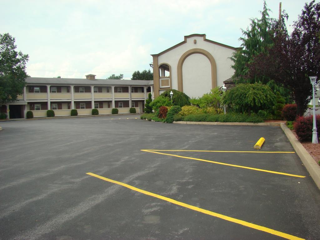 Aderi Hotel Near Bucknell University Lewisburg Exterior photo