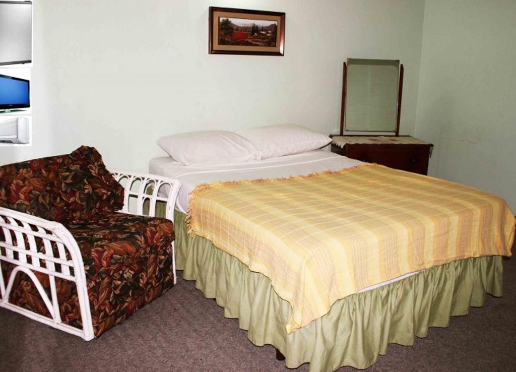 La Vista Guest Inn Castries Room photo