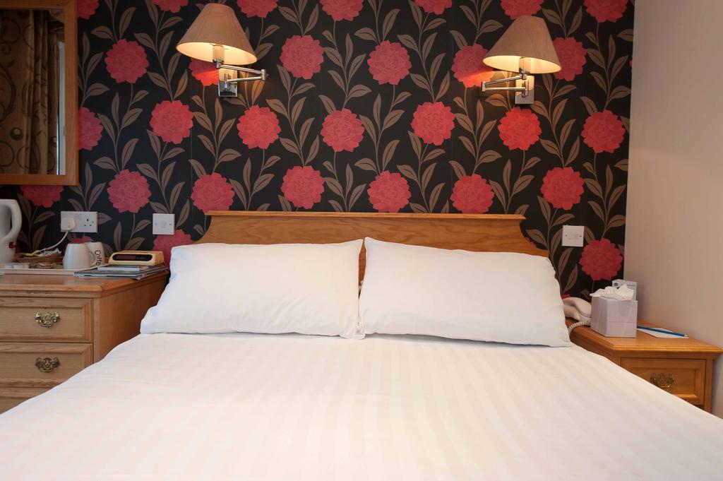 Best Western Hotel Gleneagles Torquay Room photo