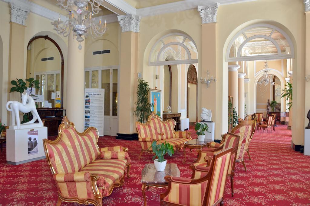 Grand Hotel Cadenabbia Exterior photo