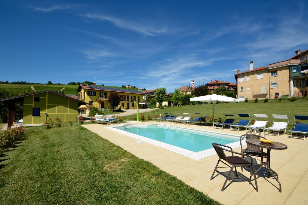 The Green Guest House Barolo Exterior photo