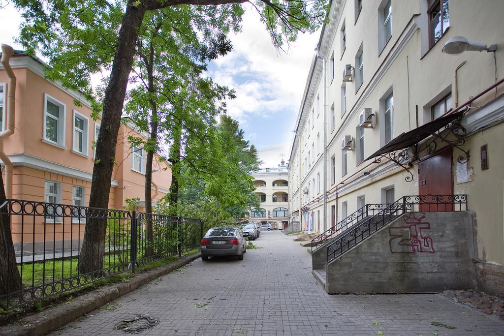Apartment Next To Kazan Cathedral Saint Petersburg Exterior photo