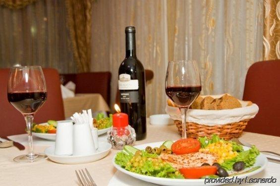 City Palace Hotel Baku Restaurant photo