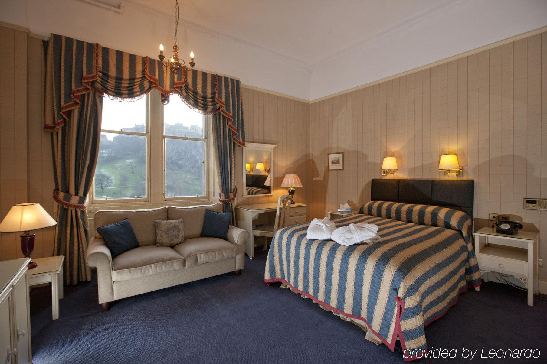 Royal Overseas League Hotel Edinburgh Room photo