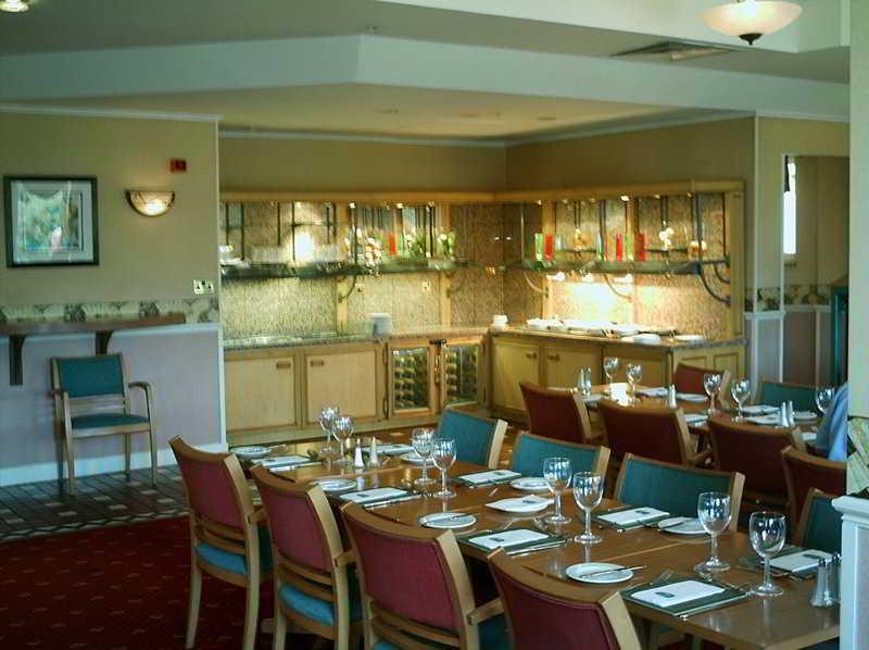 Holiday Inn Slough Windsor, An Ihg Hotel Restaurant photo