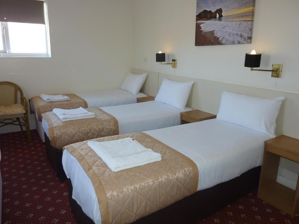 Carisbrooke Hotel Bournemouth Room photo