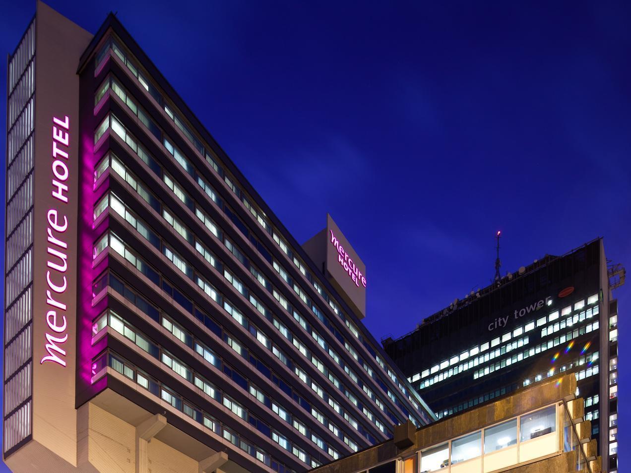 Mercure Manchester Piccadilly Hotel Exterior photo