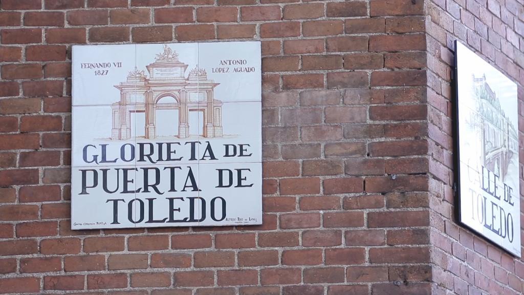 Hotel Puerta De Toledo Madrid Exterior photo