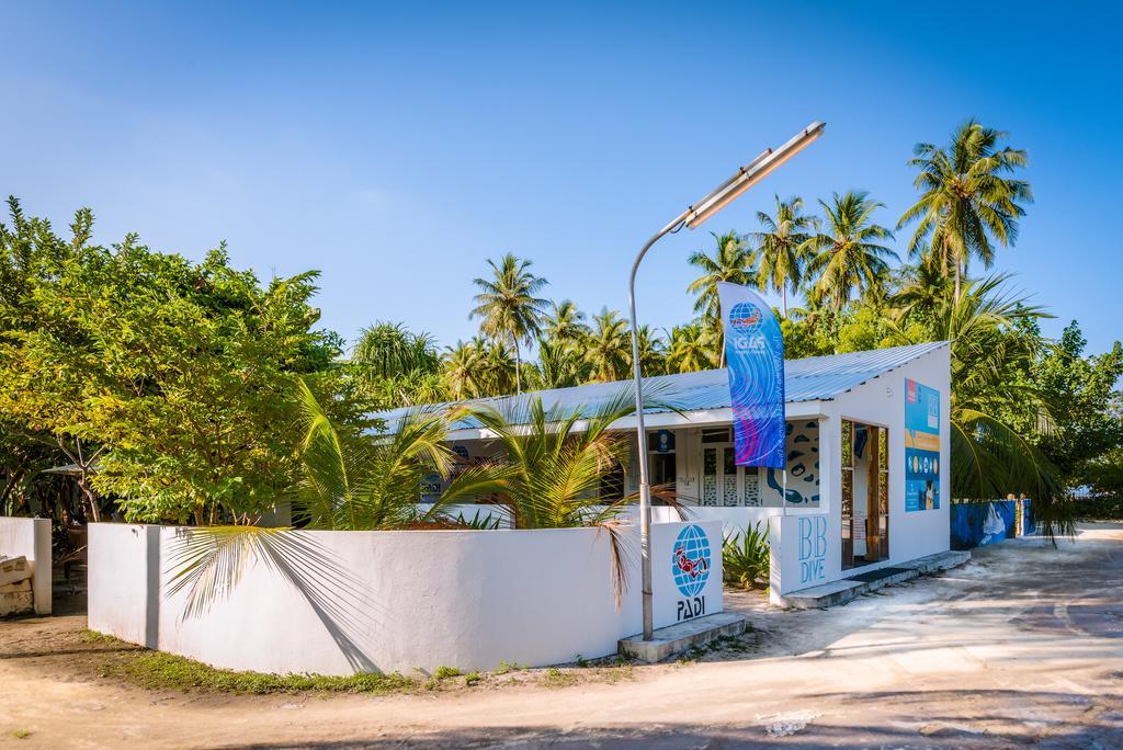 Boutique Beach All Inclusive Diving Hotel Dhigurah  Exterior photo