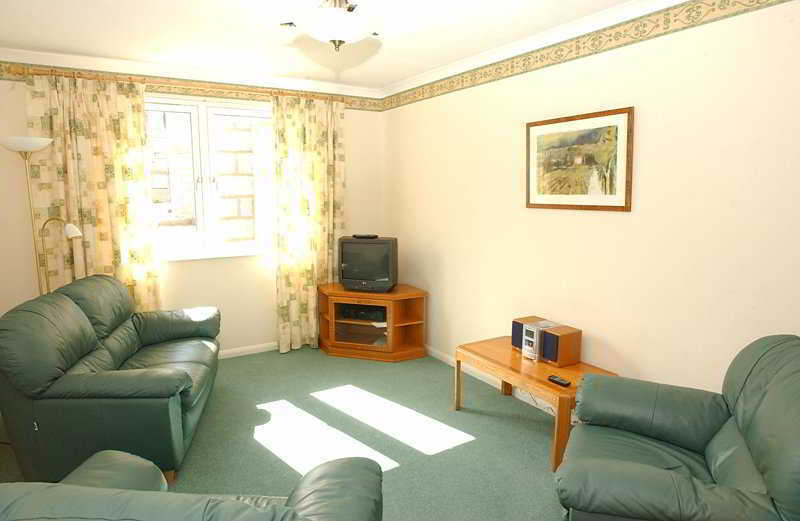 The Spires Serviced Apartments Aberdeen Room photo