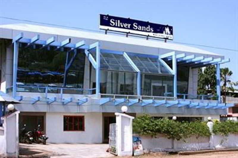 Silver Sands Beach Resort Colva Exterior photo