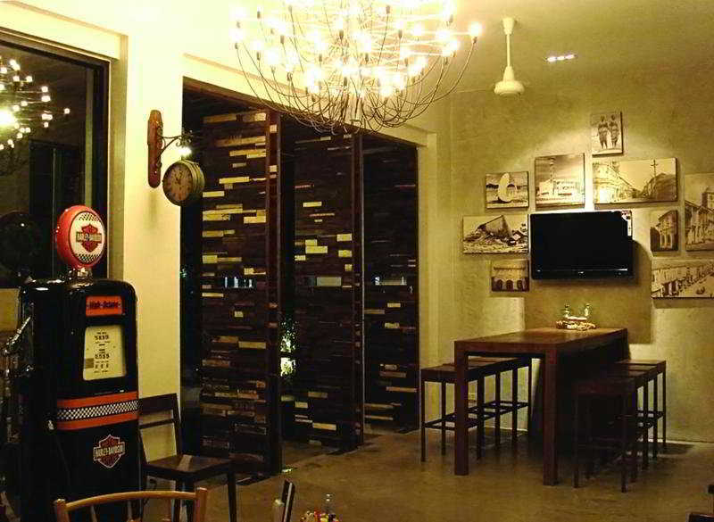 The Album Hotel Patong Interior photo
