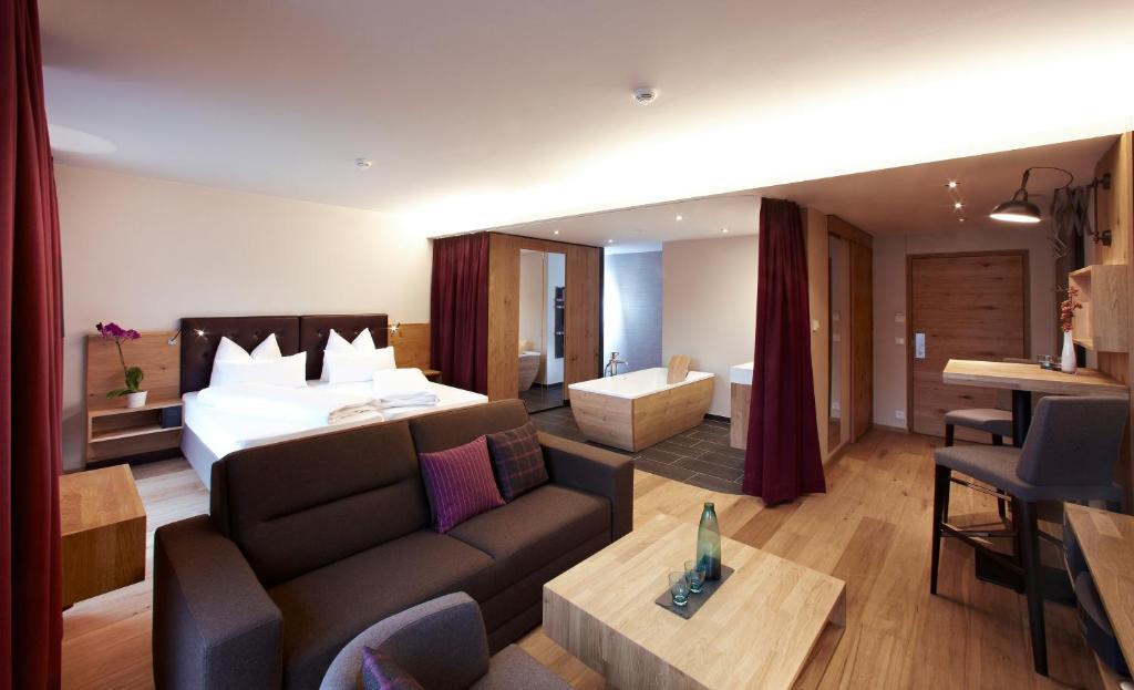 Anthony'S Life&Style Hotel Sankt Anton am Arlberg Room photo