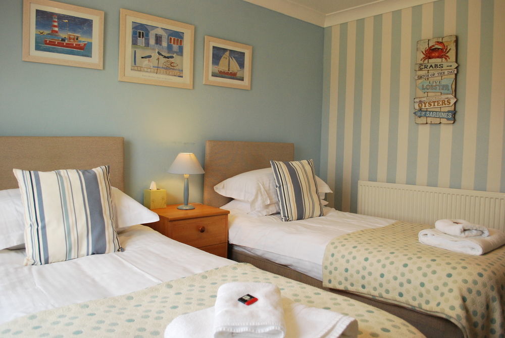 The Torcroft Bed & Breakfast Torquay Exterior photo