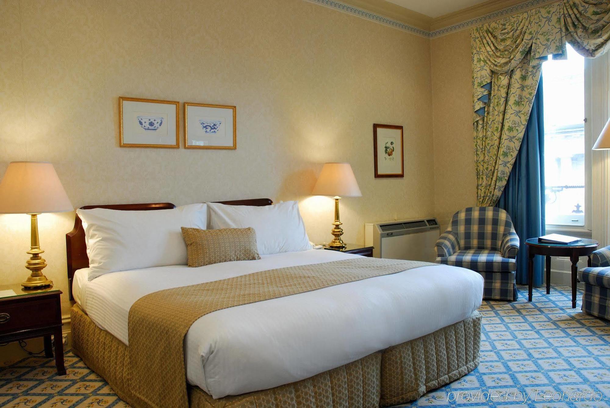 The Hotel Windsor Melbourne Room photo