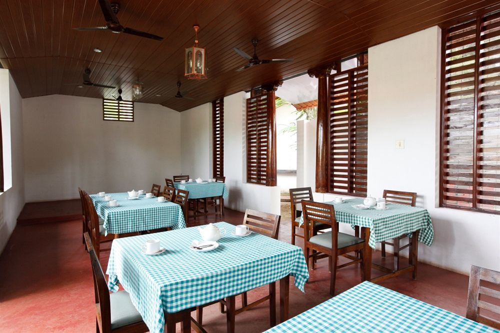 Kumarakom Tharavadu - A Heritage Hotel, Kumarakom Exterior photo